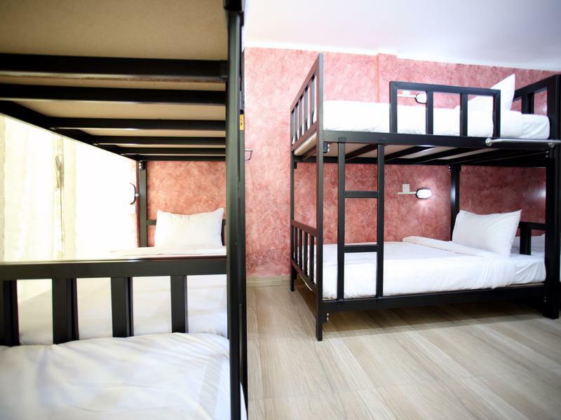 Thai Cat Hostel Μπανγκόκ Εξωτερικό φωτογραφία