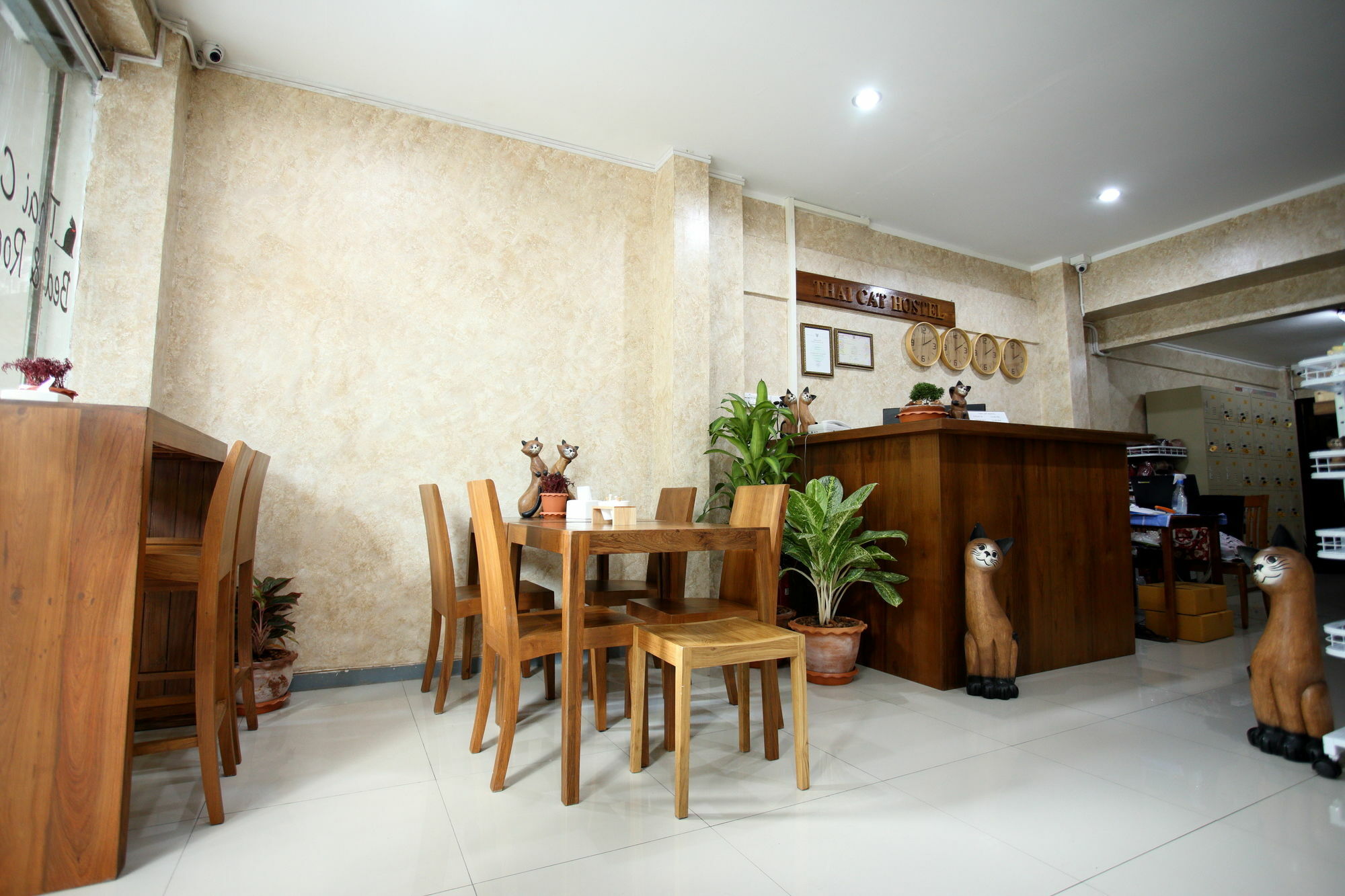 Thai Cat Hostel Μπανγκόκ Εξωτερικό φωτογραφία